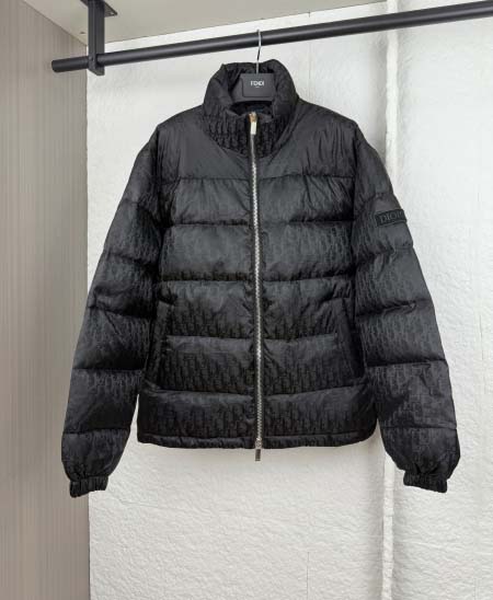 2025年11月4日秋冬新作Diorダウンジャケット超厳選★...