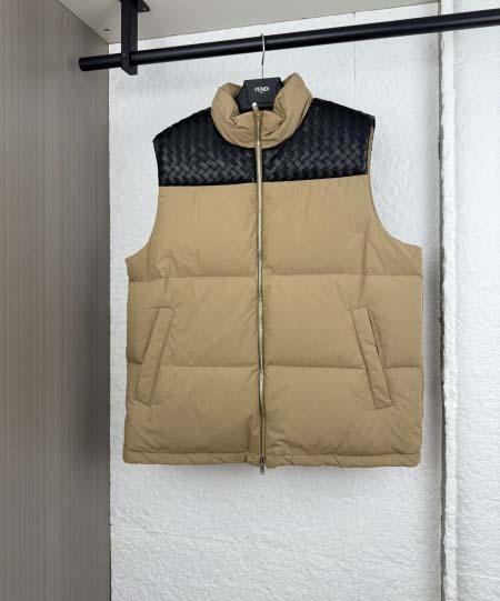 2025年11月4日秋冬新作Bottega Venetaダウ...