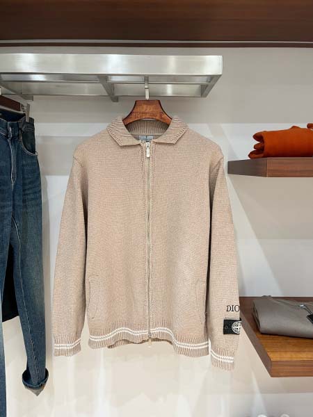 2025年11月7日秋冬新作STONE ISLANDニット高...