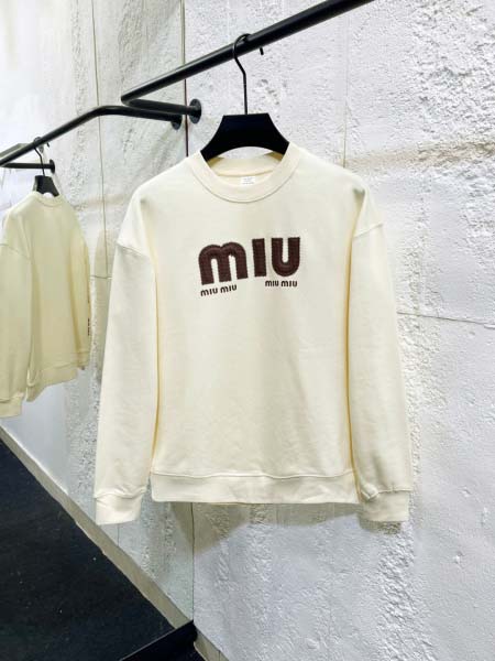 2025年11月9日秋冬新作Miumiuスウェット超厳選★入...