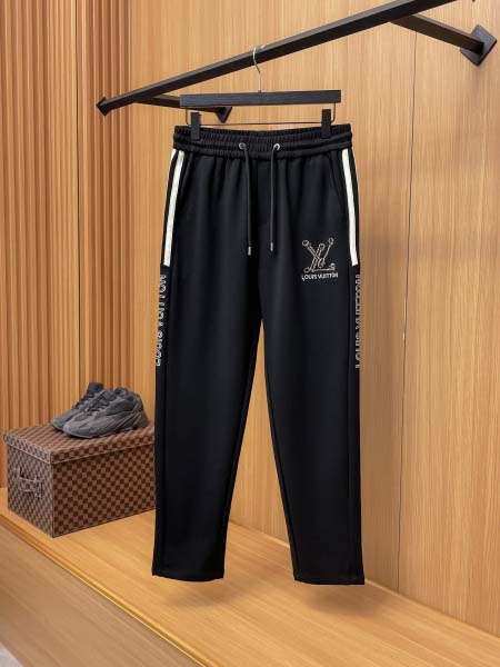 2025年11月9日秋冬新作Louis vuittonスラッ...