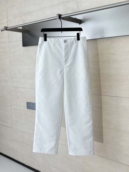 2025年11月11日秋冬新作Louis Vuittonズボ...