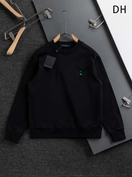 2025年11月11日秋冬新作Louis Vuittonスウ...