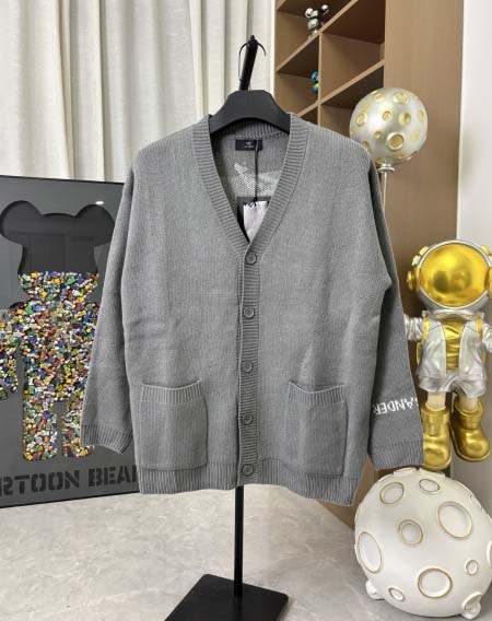 2025年11月12日秋冬新作ARCTERYXカーディガンの...