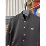 2025年11月12日秋冬新作PRADAジャケット人気商品/LDF工場