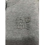 2025年11月12日秋冬新作MiuMiu ニットカーディガン  人気商品/LDF工場
