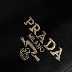 2025年11月12日秋冬新作PRADAズボン人気商品/LDF工場