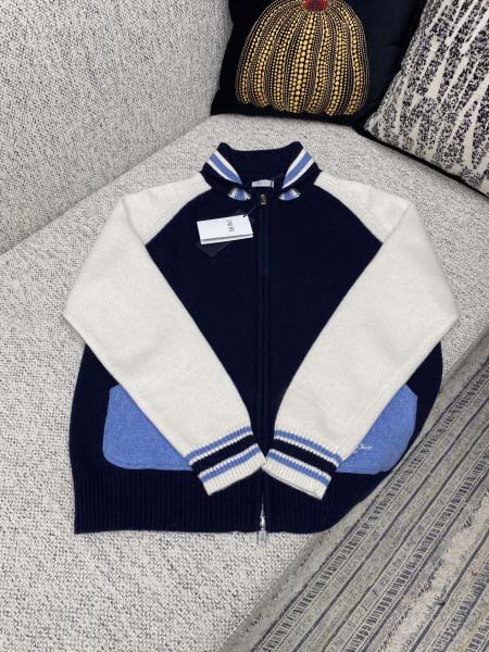 2025年11月13日秋冬新作Dior  ニットカーディガン...