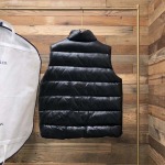 2025年11月14日秋冬新作Monclerダウンベスト高品質人気商品/QIU工場