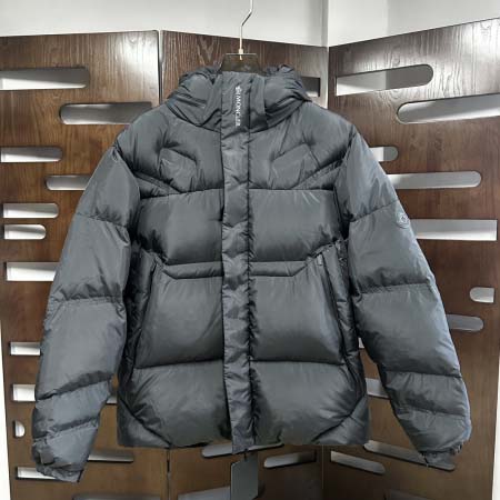 2025年11月14日秋冬新作Monclerダウンジャケット...