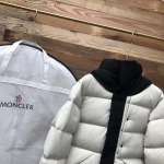 2025年11月14日秋冬新作Monclerダウンジャケット高品質人気商品/QIU工場