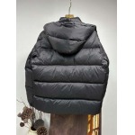 2025年11月14日秋冬新作Monclerダウンジャケット高品質人気商品/QIU工場