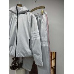 2025年11月14日秋冬新作Thom browneダウンジャケット上下高品質人気商品/QIU工場