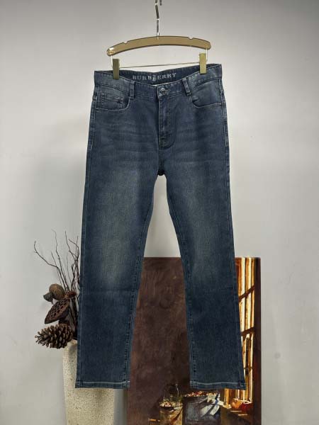 2025年11月14日秋冬新作Burberryジーパン高品質...
