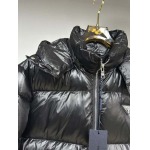 2025年11月14日秋冬新作PRADAダウンジャケット高品質人気商品/QIU工場