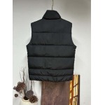 2025年11月14日秋冬新作Prada綿の服高品質人気商品/QIU工場