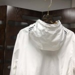 2025年11月14日秋冬新作Monclerジャケット高品質人気商品/QIU工場