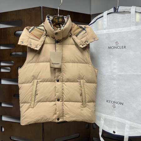 2025年11月17日秋冬新作Burberryダウンジャケッ...