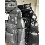 2025年11月17日秋冬新作Monclerダウンジャケット高品質人気商品/QIU工場
