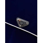2025年11月17日秋冬新作Prada上下高品質人気商品/QIU工場