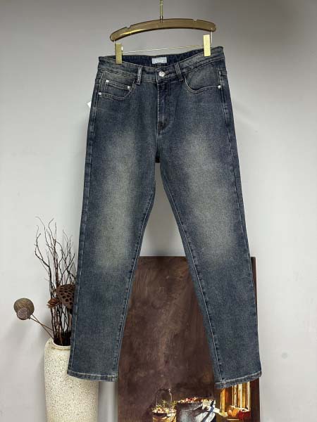 2025年11月17日秋冬新作DIORジーパン高品質人気商品...