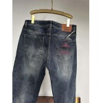 2025年11月17日秋冬新作Pradaジーパン高品質人気商品/QIU工場