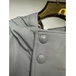 2025年11月17日秋冬新作Thom Browneダウンジャケット高品質人気商品/QIU工場