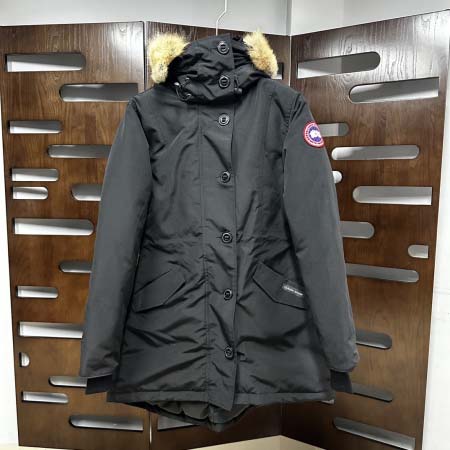 2025年11月17日秋冬新作Ca-nada Gooseダウ...