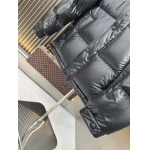 2025年11月17日秋冬新作Burberryダウンジャケット高品質人気商品/QIU工場