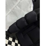 2025年11月17日秋冬新作Louis Vuittonダウンジャケット高品質人気商品/QIU工場