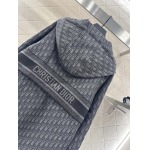 2025年11月18日入荷秋冬新作Dior ファッション/誕生日プレゼント/贈り物 can工場