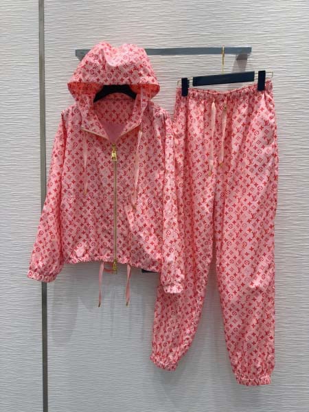 2025年11月18日入荷秋冬新作Louis Vuitton...