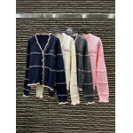 2025年11月18日入荷秋冬新作 miumiuカーディガンファッション/誕生日プレゼント/贈り物 can工場