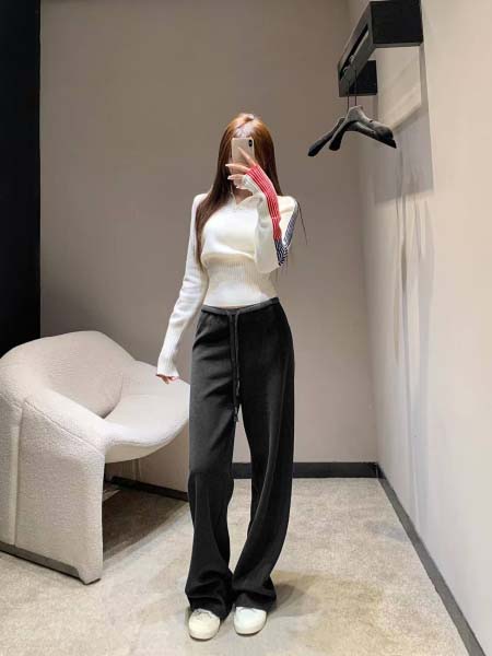 2025年11月18日入荷秋冬新作Chanelファッション/...