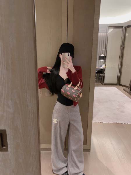 2025年11月20日入荷秋冬新作シャネル ニット/セーター...