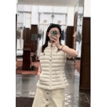 2025年11月22日入荷秋冬新作MONCLERダウンジャケットファッション/誕生日プレゼント/贈り物 can工場