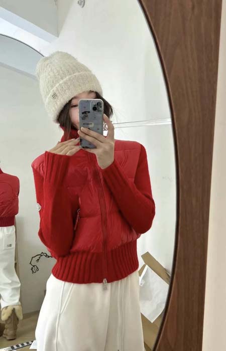 2025年11月22日入荷秋冬新作MONCLERダウンジャケ...