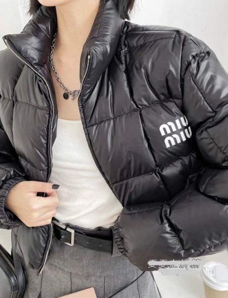 2025年11月23日入荷秋冬新作MiuMiuダウンジャケッ...