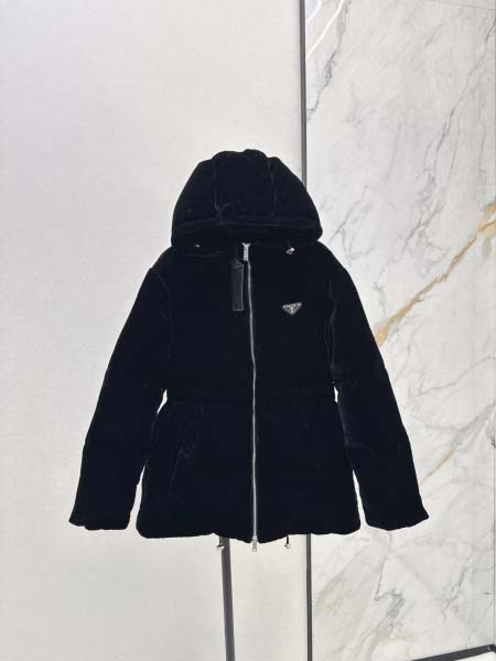 2025年11月23日入荷秋冬新作Pradaダウンジャケット...