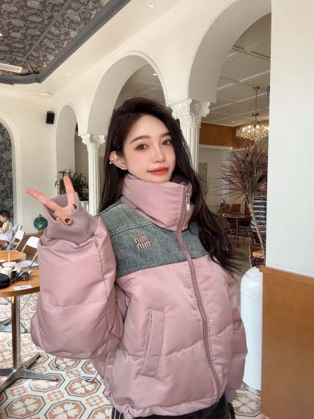 2025年11月23日入荷秋冬新作miumiuダウンジャケッ...