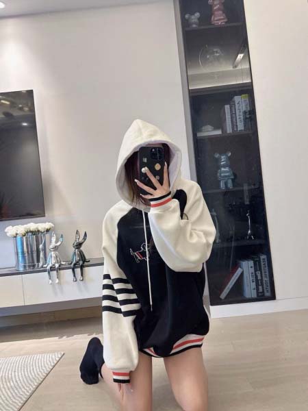 2025年11月23日入荷秋冬新作Thom Browneファ...