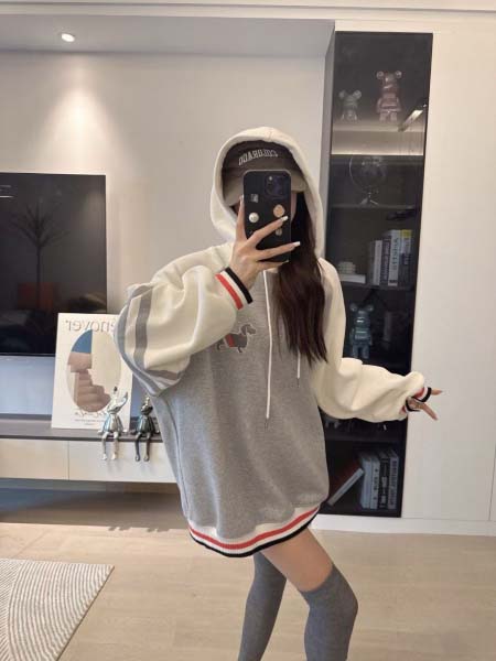 2025年11月23日入荷秋冬新作Thom Browneファ...