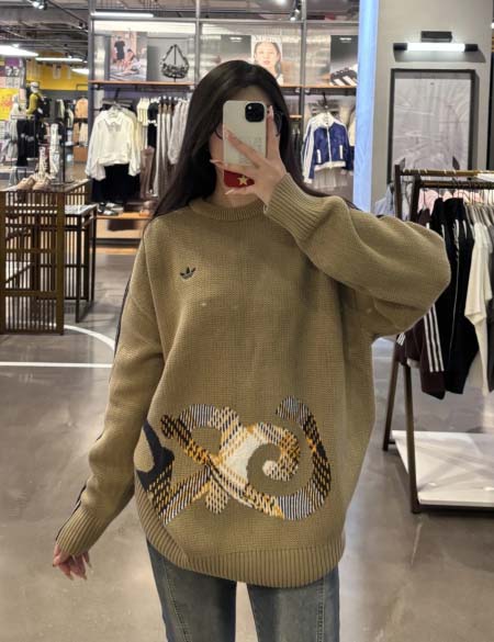 2025年11月23日入荷秋冬新作adidasニット/セータ...