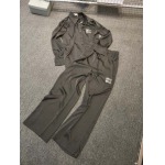 2025年11月24日入荷秋冬新作miumiuセット ファッション/誕生日プレゼント/贈り物 can工場