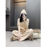 2025年11月24日入荷秋冬新作miumiuセットファッション/誕生日プレゼント/贈り物 can工場