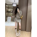 2025年11月24日入荷秋冬新作miumiuセット ファッション/誕生日プレゼント/贈り物 can工場