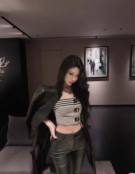 2025年11月24日入荷秋冬新作miumiu  キャミソー...