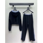 2025年11月24日入荷秋冬新作miumiuセットファッション/誕生日プレゼント/贈り物 can工場