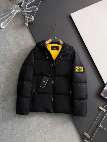 2025年11月24日入荷秋冬新作Fendiダウンジャケット...