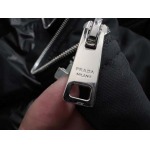 2025年11月25日入荷秋冬新作Pradaダウンジャケット高級なプレゼント/誕生日プレゼント/高品質/メンツ/記念品/ wenzhou工場